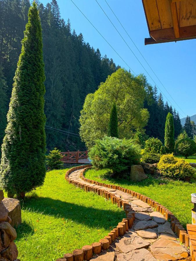 Forest House Tatariw Exterior foto
