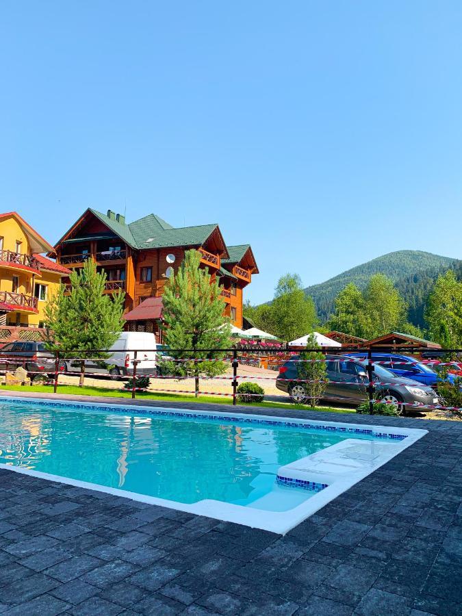 Forest House Tatariw Exterior foto