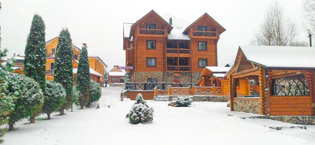 Forest House Tatariw Exterior foto