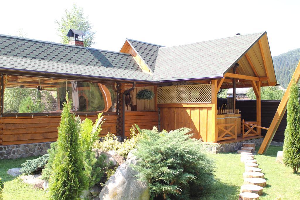 Forest House Tatariw Exterior foto