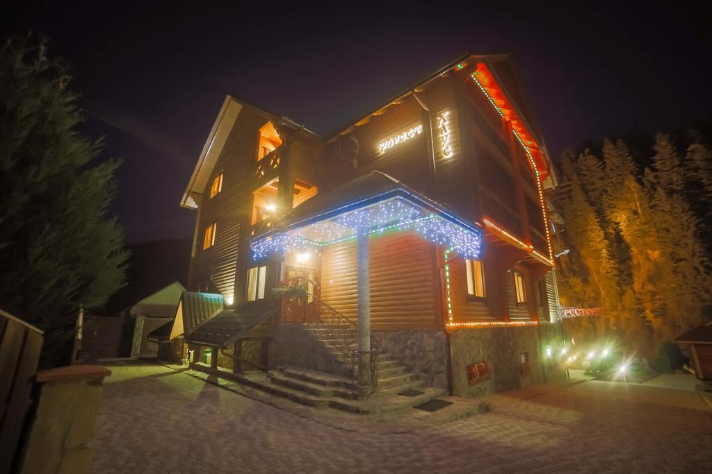 Forest House Tatariw Exterior foto