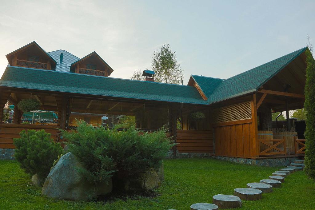 Forest House Tatariw Exterior foto